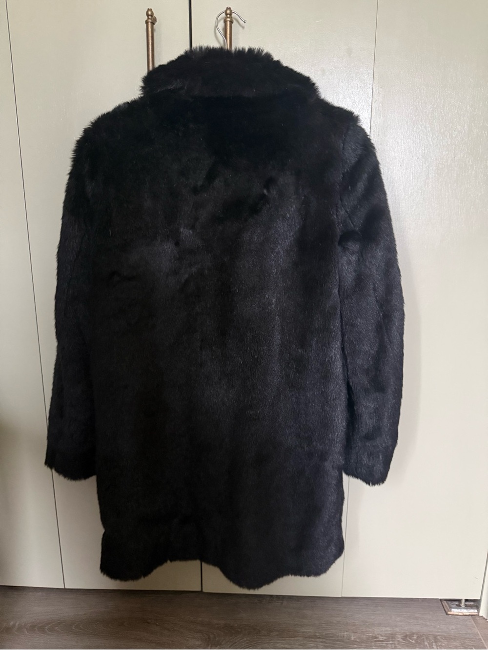 Talula Beckledge Black Faux Fur Coat Size S - Picture 2 of 4